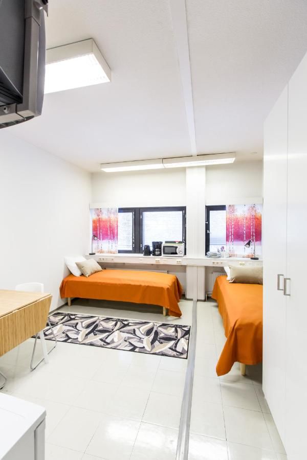 Хостелы Forenom Hostel Vantaa Airport Вантаа-25