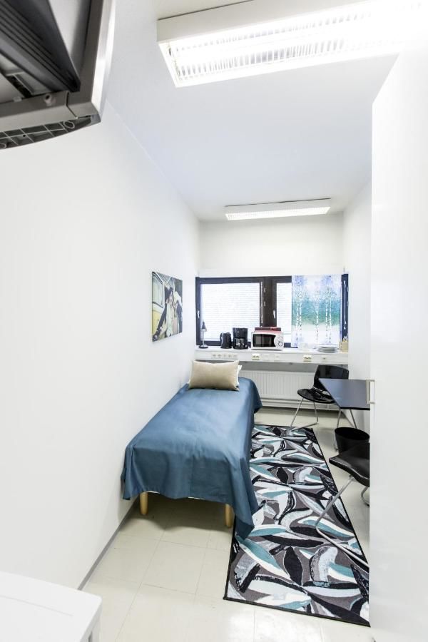 Хостелы Forenom Hostel Vantaa Airport Вантаа-9