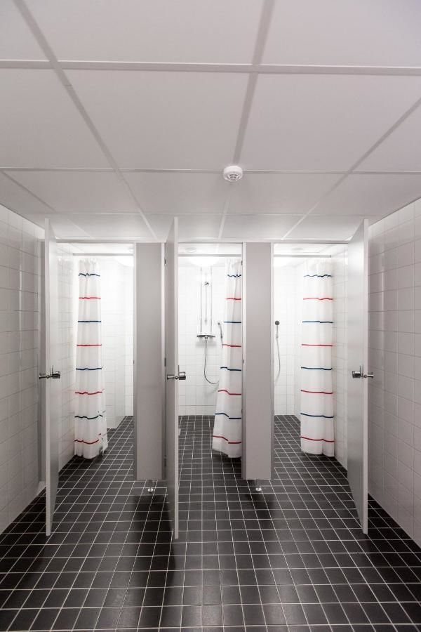 Хостелы Forenom Hostel Vantaa Airport Вантаа-11